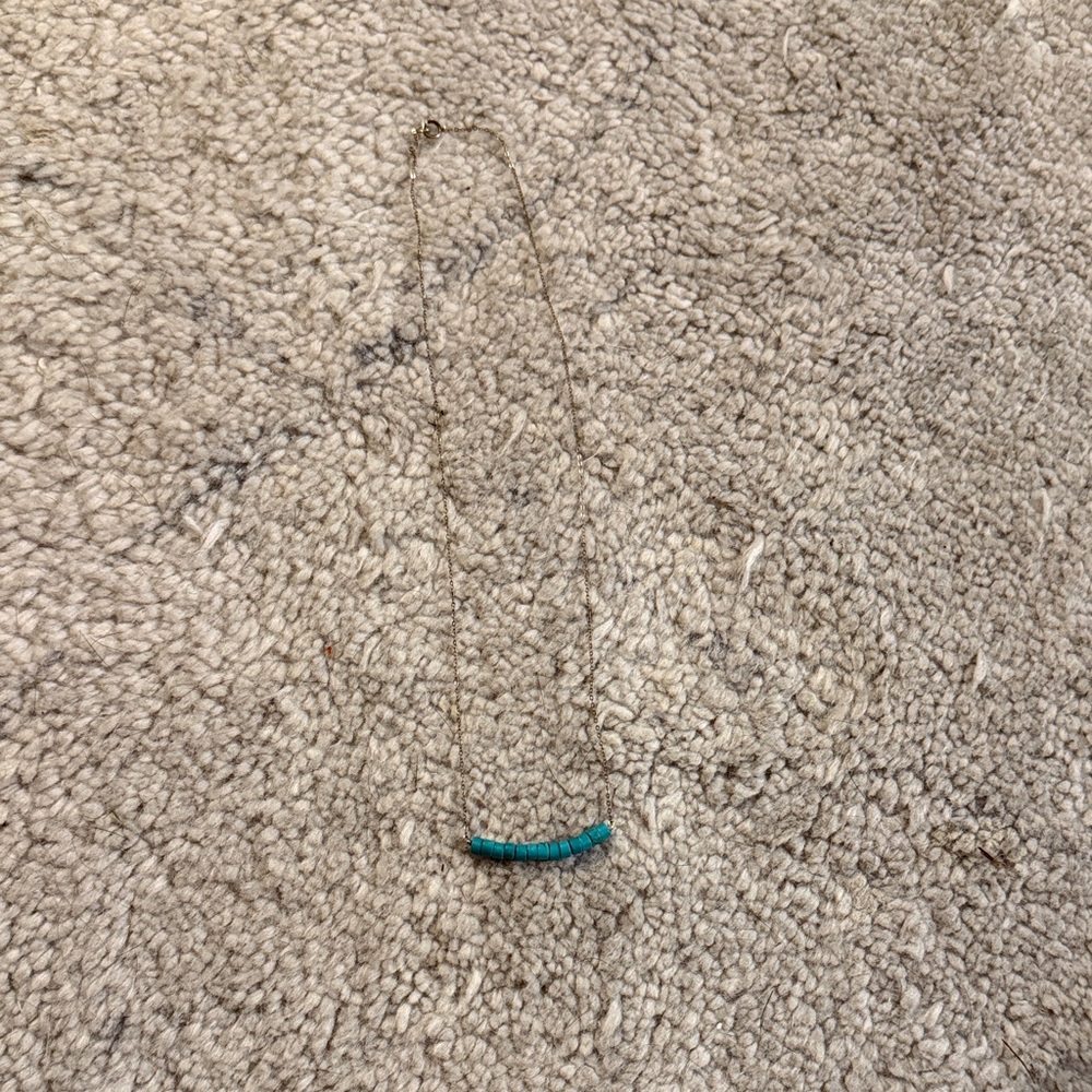 Elegant Turquoise Necklace